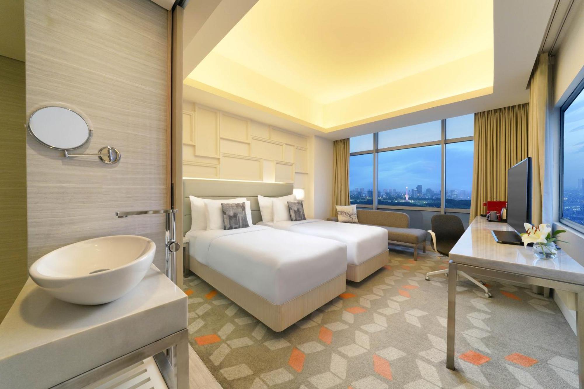 Hotel Harris Vertu Harmoni 4*