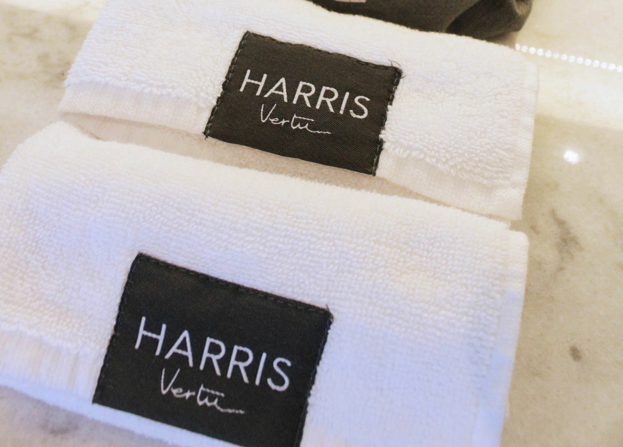 Hotel Harris Vertu Harmoni Jakarta